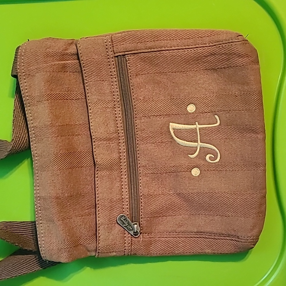 Small crossbody bag